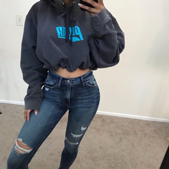 Puma Tops - Puma drawstring crop hoodie